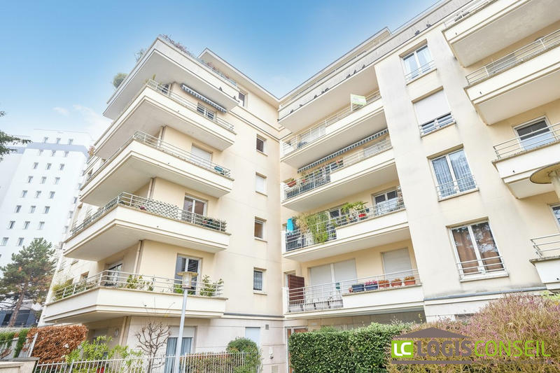 Appartement - 106 m² - 5 pièces