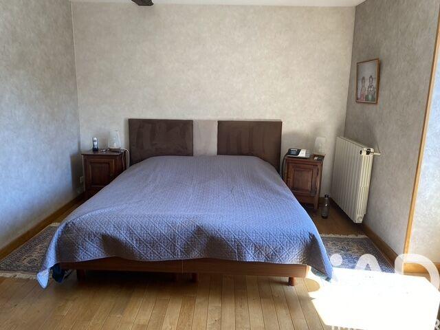 Maison - 190 m² - 6 pièces