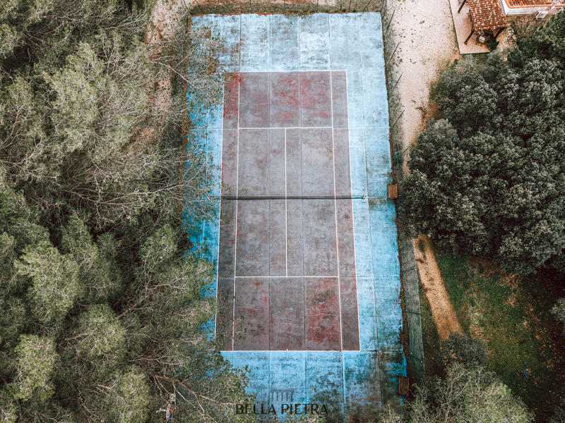 Maison - 351 m² - 15 pièces