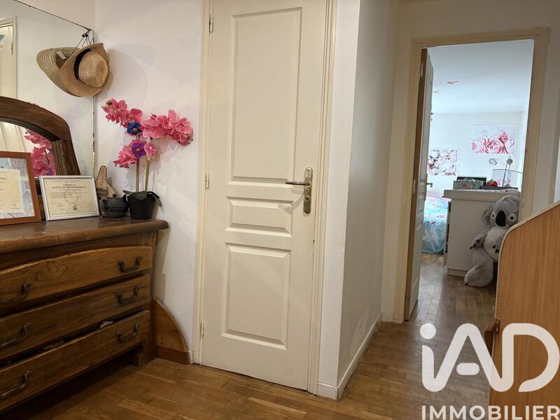 Maison - 193 m² - 7 pièces