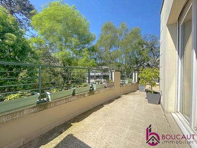 Appartement - 87 m² - 3 pièces