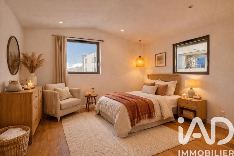 Maison - 160 m² - 4 pièces