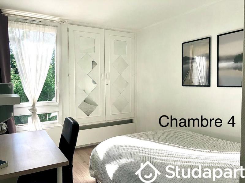 Chambre - 12 m² - 1 pièce