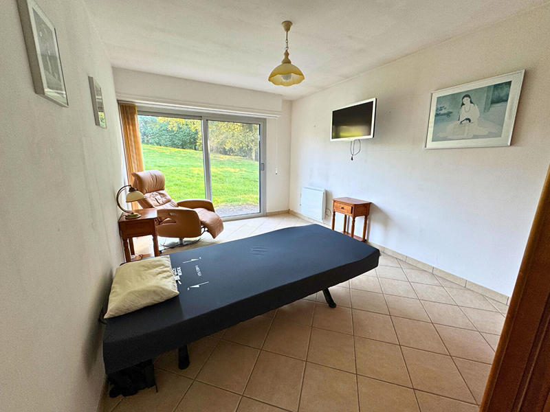 Maison - 260 m² - 8 pièces