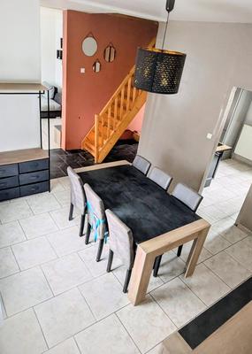 Maison - 99 m² - 5 pièces