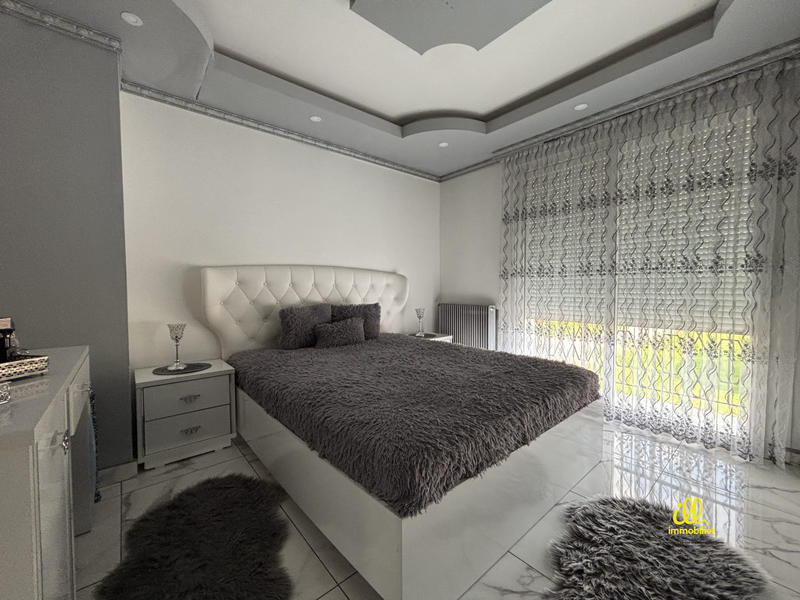 Maison - 145 m² - 6 pièces