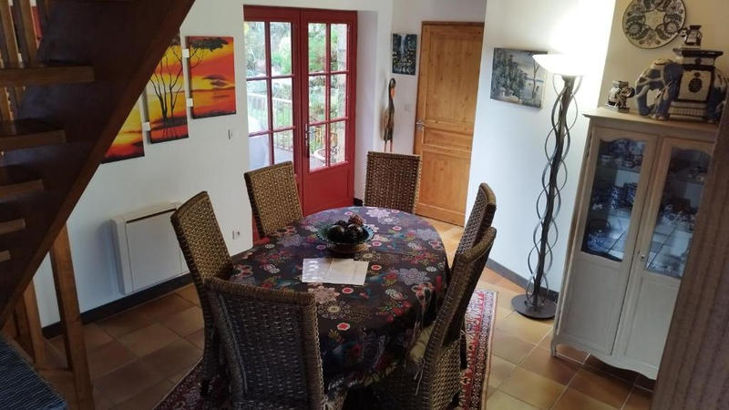 Maison - 140 m² - 5 pièces