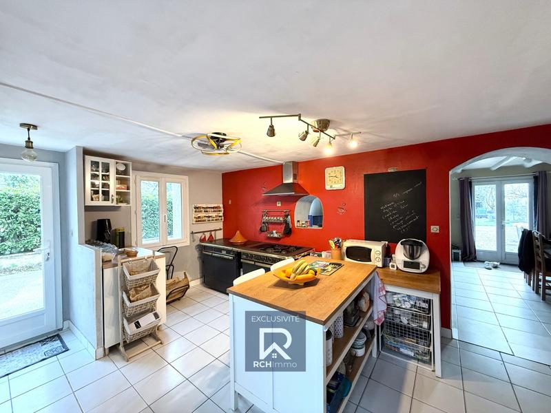 Maison traditionnelle - 94 m² - 4 pièces