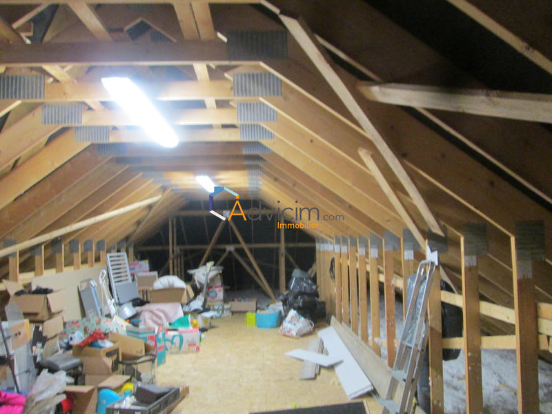 Maison - 172 m² - 8 pièces