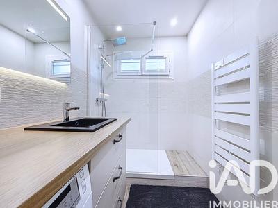 Maison - 79 m² - 4 pièces