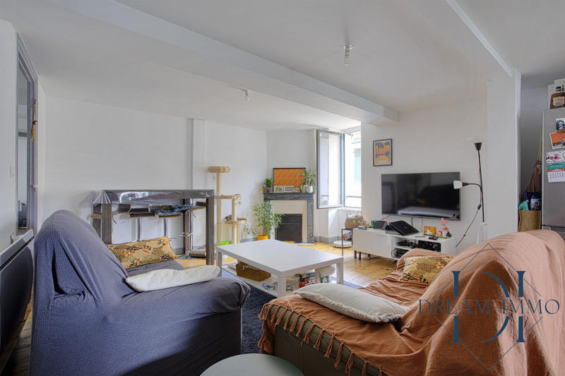 Appartement - 83 m² - 3 pièces