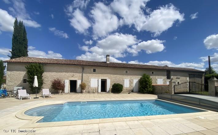 Gîte - 252 m² - 5 pièces