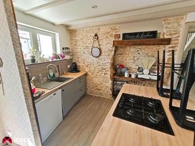 Maison en pierre - 121 m² - 5 pièces