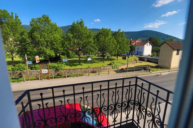 Maison - 210 m² - 15 pièces