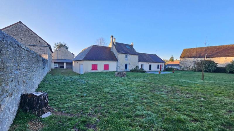 Maison - 250 m² - 7 pièces