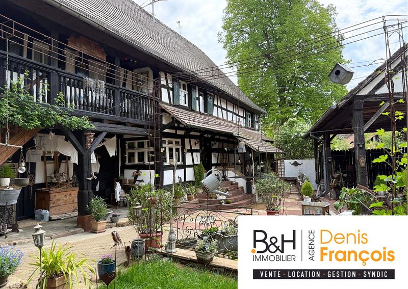 Maison ancienne - 444 m² - 10 pièces