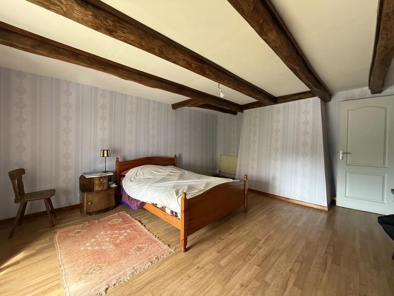 Maison - 224 m² - 10 pièces