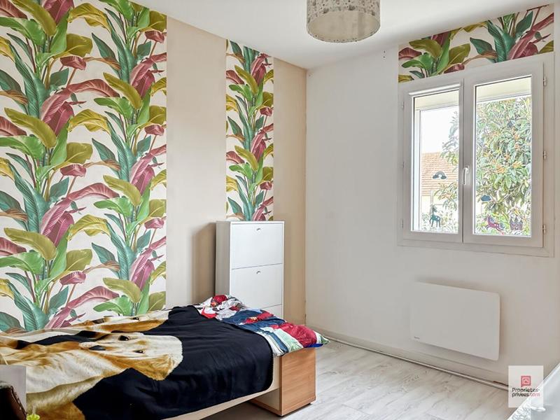 Maison - 90 m² - 5 pièces