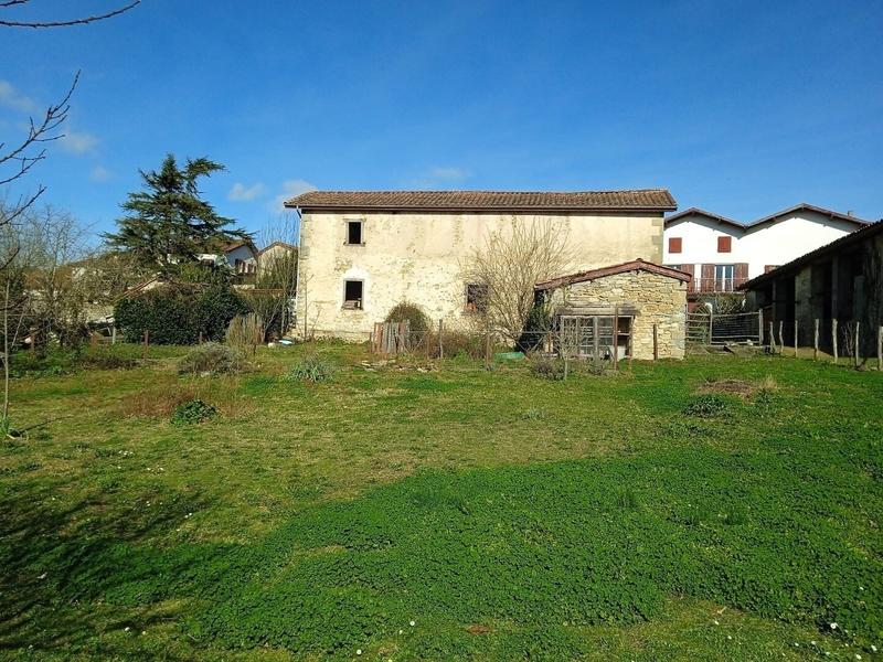 Maison - 110 m² - 1 pièce