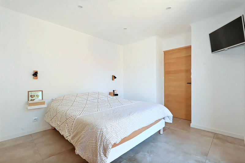 Maison - 190 m² - 5 pièces