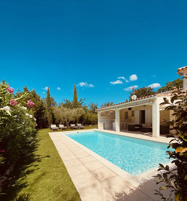 Villa - 146 m² - 5 pièces