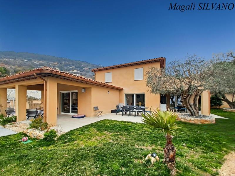 Villa - 130 m² - 5 pièces