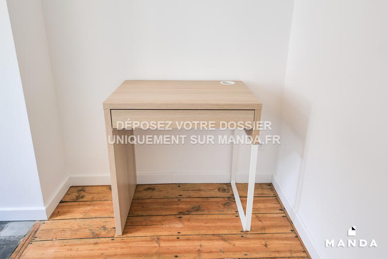 Chambre - 10 m² - 5 pièces