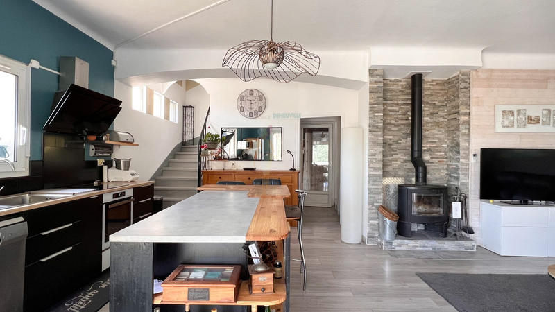 Maison - 160 m² - 6 pièces