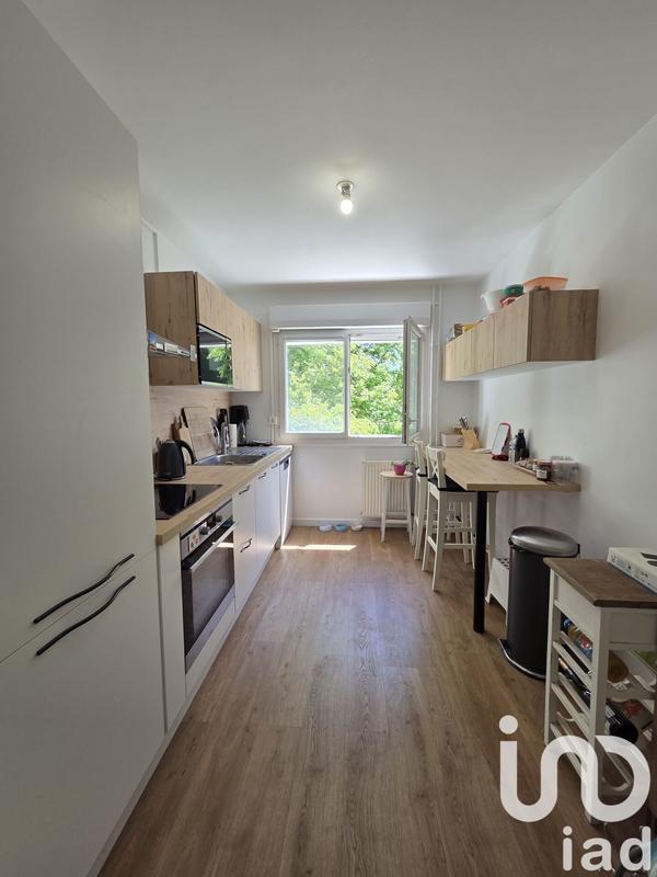 Appartement - 99 m² - 5 pièces