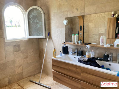 Maison - 137 m² - 5 pièces