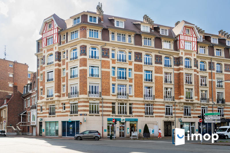 Appartement bourgeois - 195 m² - 5 pièces