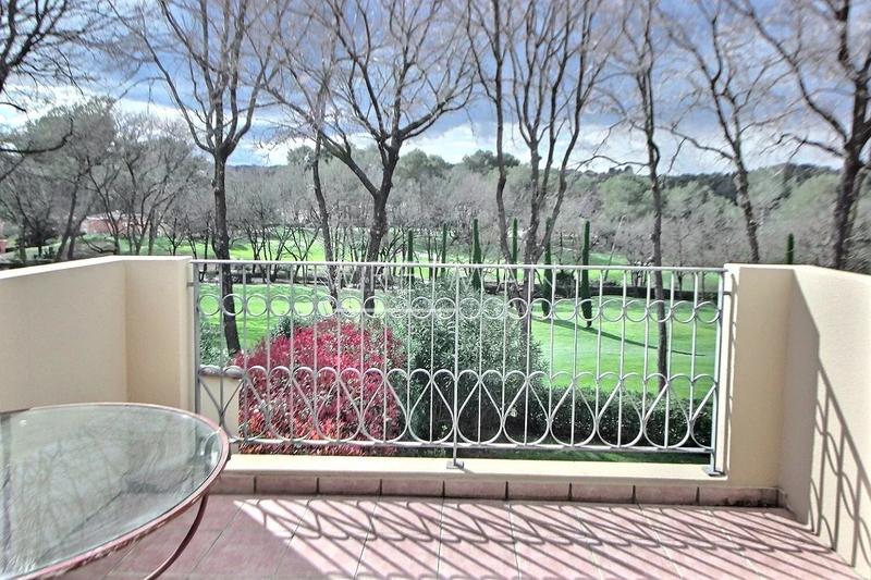 Maison - 79 m² - 5 pièces