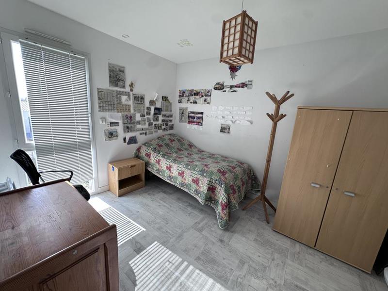 Maison - 92 m² - 5 pièces