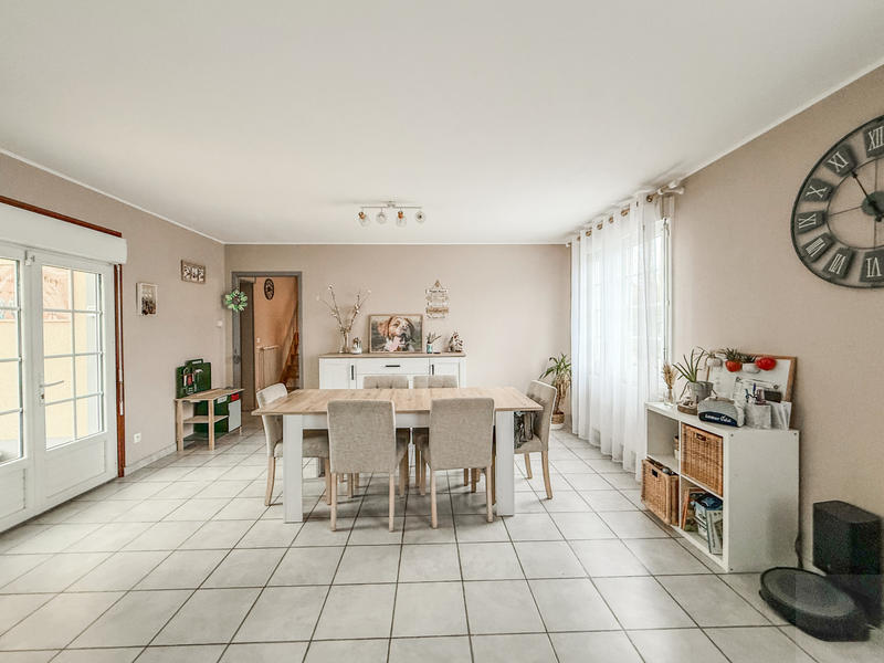 Maison - 100 m² - 4 pièces