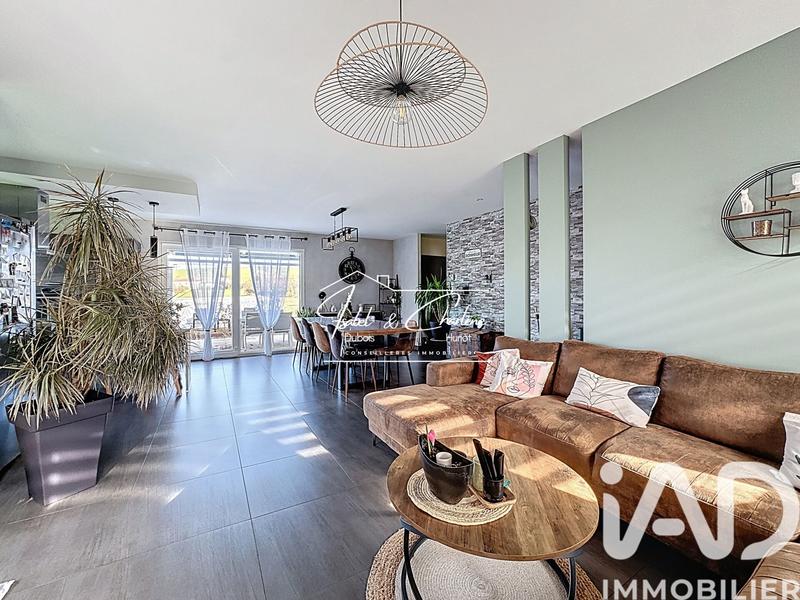 Maison - 141 m² - 8 pièces