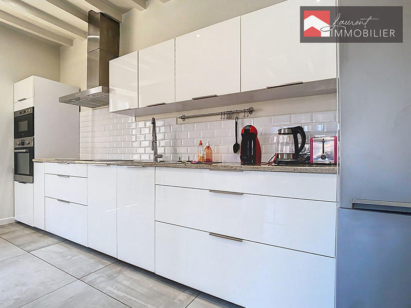 Maison - 199 m² - 5 pièces