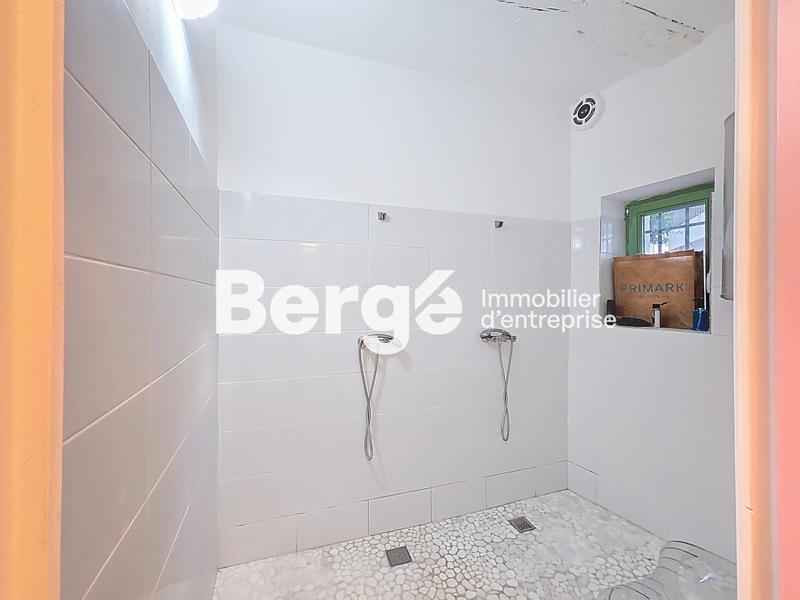 Local commercial - 135 m²