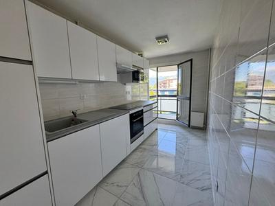 Appartement - 76 m² - 4 pièces