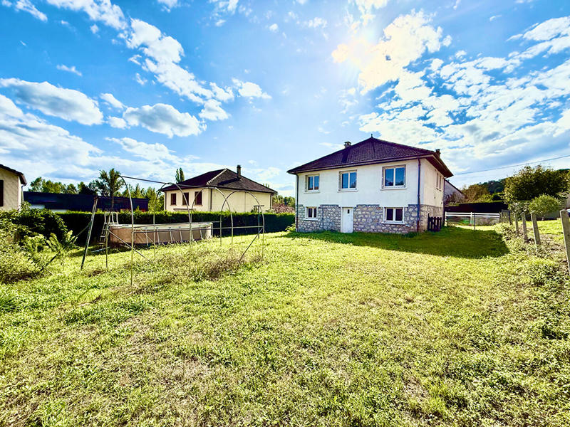 Maison - 91 m² - 5 pièces