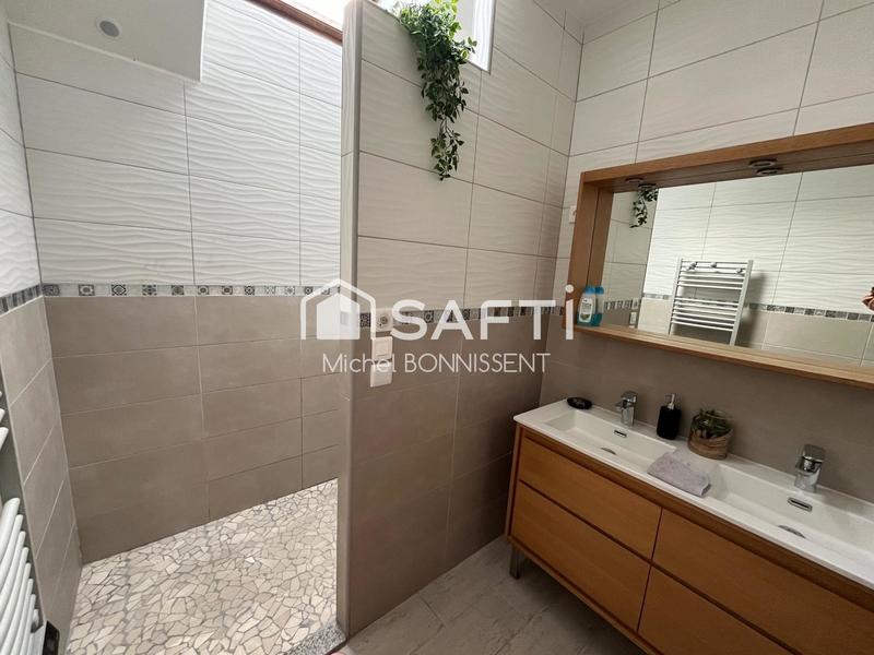 Maison - 110 m² - 5 pièces