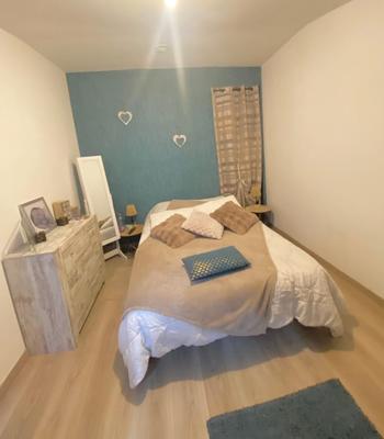 Maison - 168 m² - 9 pièces