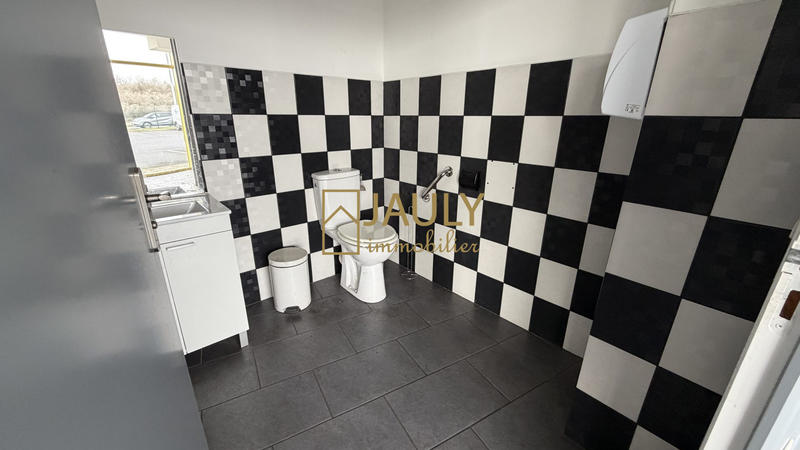 Local commercial - 395 m²