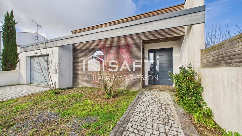 Maison - 123 m² - 4 pièces