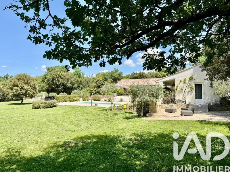 Maison - 192 m² - 5 pièces