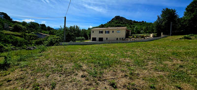 Terrain - 1 361 m²