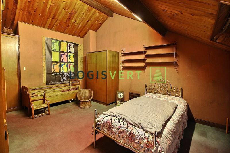 Maison - 122 m² - 7 pièces