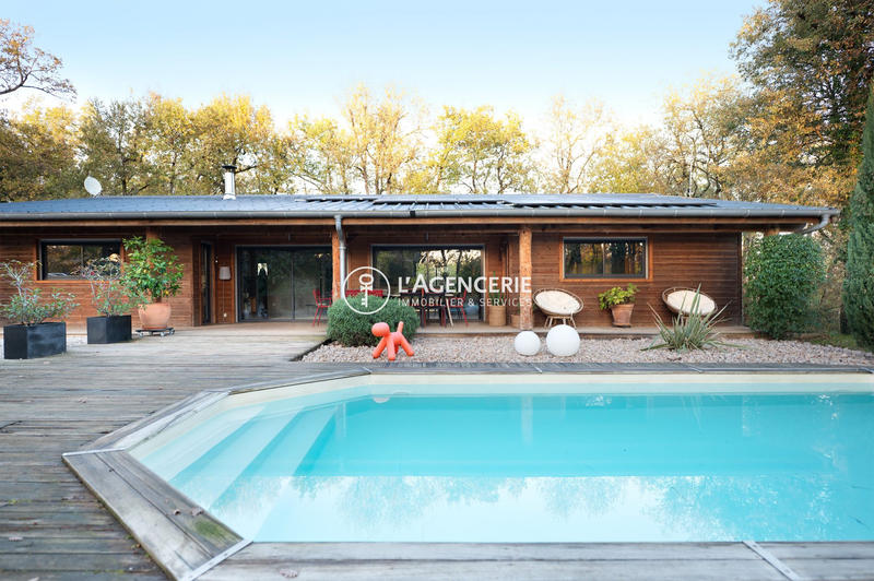 Maison - 175 m² - 6 pièces