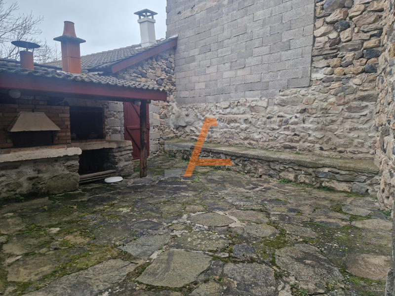 Maison de village - 180 m² - 6 pièces