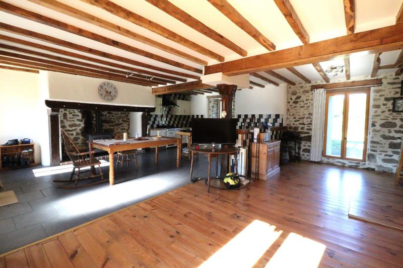 Maison - 189 m² - 6 pièces