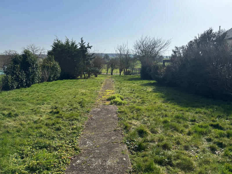 Maison - 220 m² - 8 pièces